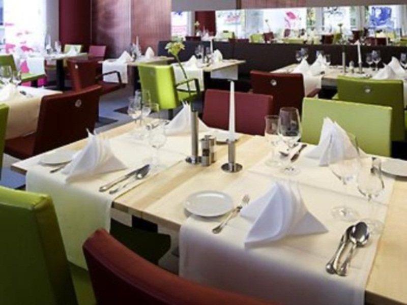Novina Hotel Wohrdersee Nurnberg City Nuremberg Restoran gambar